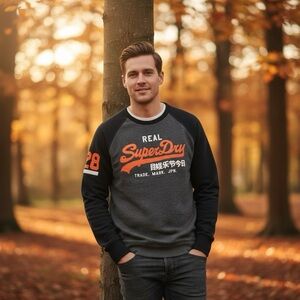 Superdry Men's Vintage logo Crewneck NWT Size M